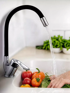 Смеситель гибким краном 47 см для ванной и кухни Water tap HA-181