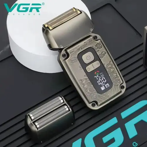 Электробритва для мужчин VGR V-337 аккумуляторная 5W Gold
