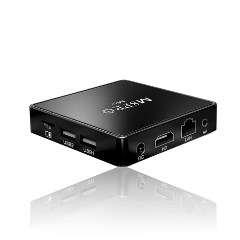 Игровая андроид ТВ приставка с Android TV + 2 джойстика M8PRO Mini ретро консоль PS1, Dendy, Sega